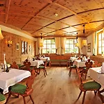 Römerhof Hotell 4*